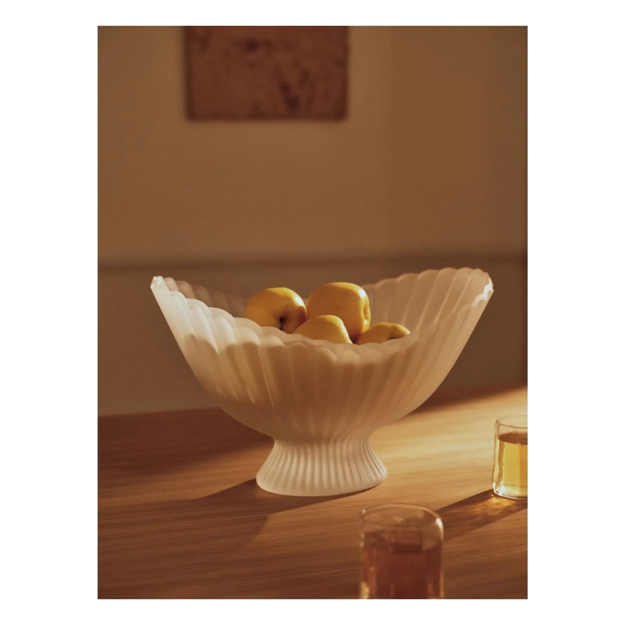 Ferm Living - Fıskiyeli cam kase | Beyaz