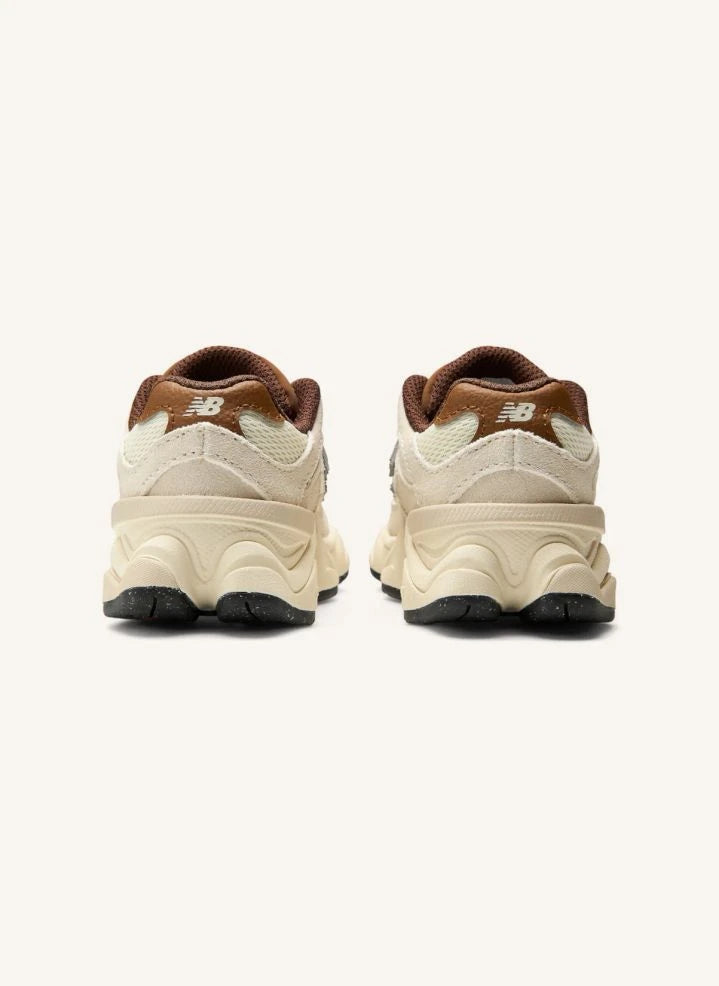 New Balance - Elasticated Dantelli Spor Ayakkabılar 9060 | Kahverengi