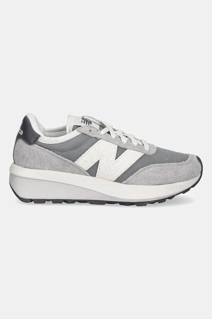 New Balance 370 Sneakers
