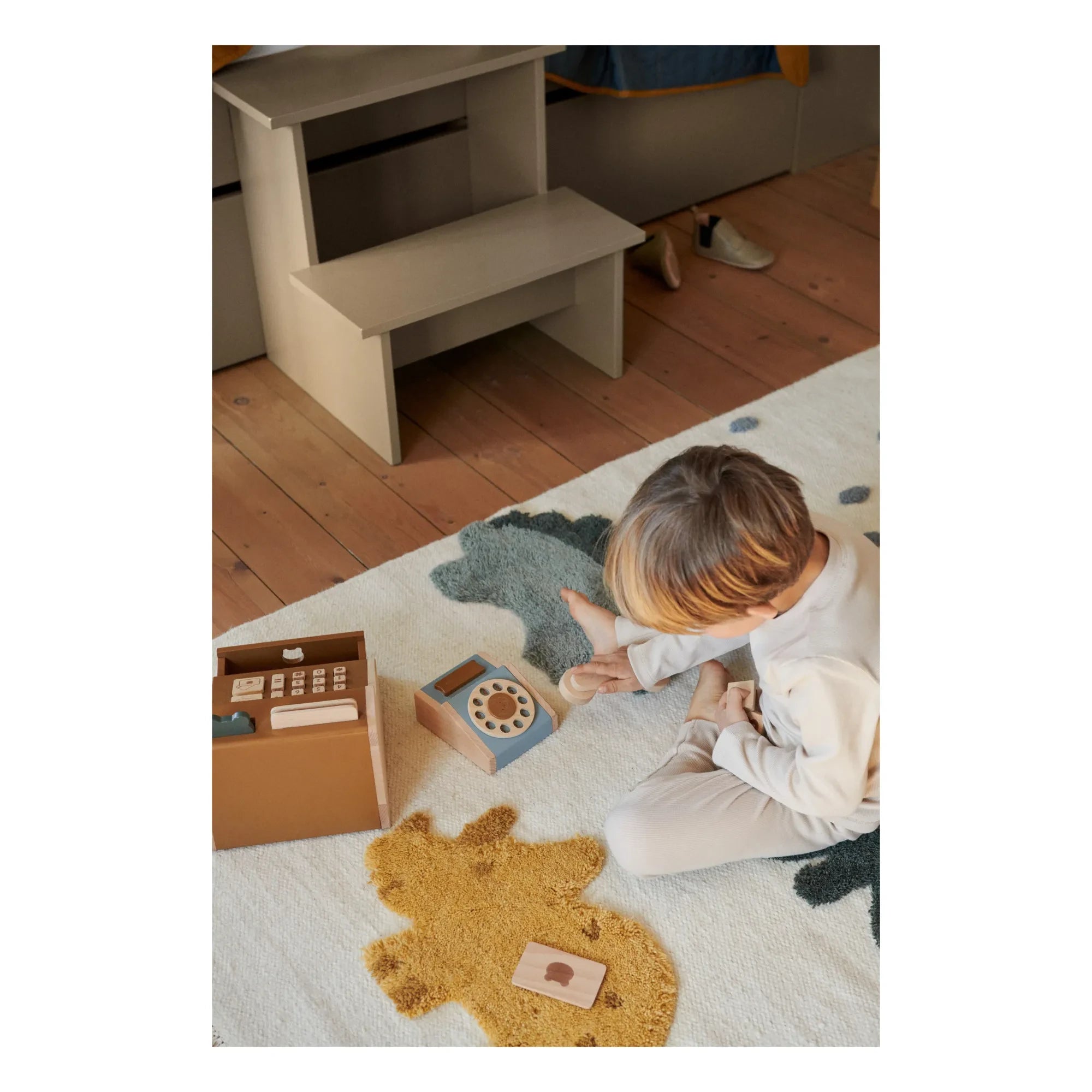 Liewood - Selma Classic Wooden Phone | Blue