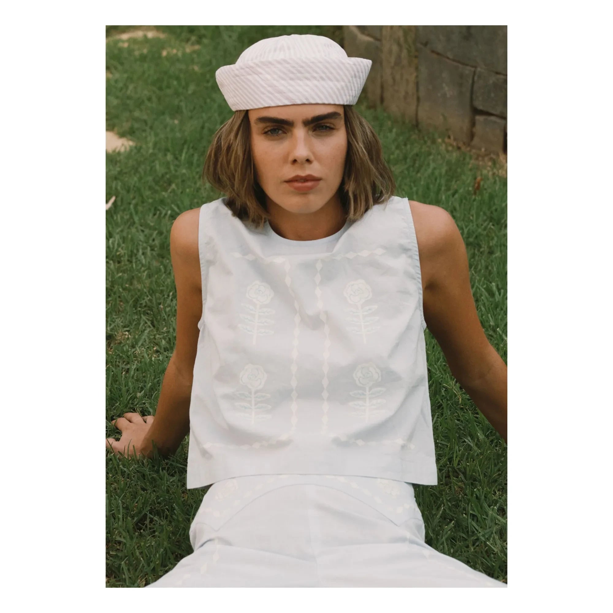 The Tiny Big Sister - Linen and Cotton Embroidered Blouse | Blue