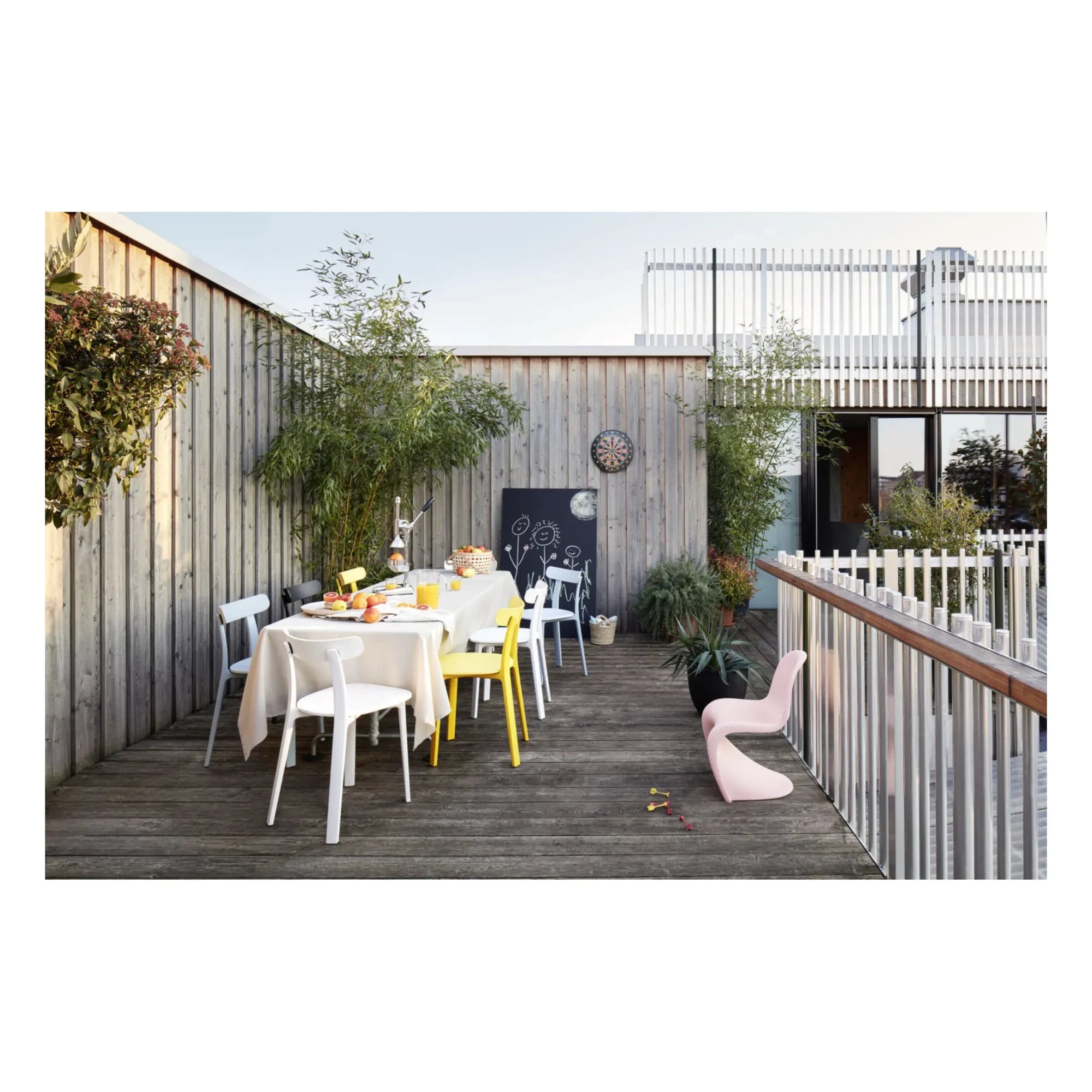 Vitra - Tamamen Plastik Sandalye - Jasper Morrison Tasarımı | Bouton d'or