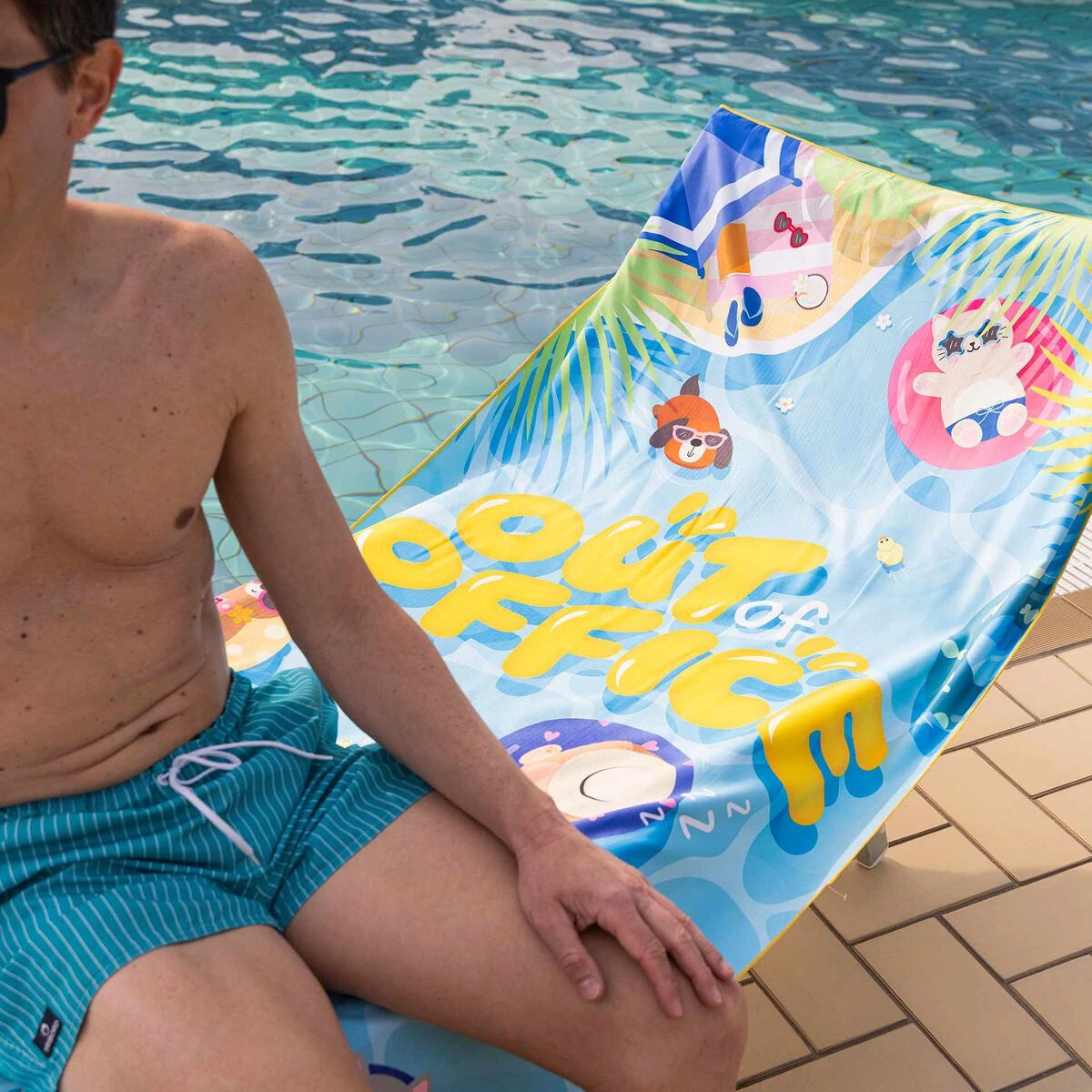 Legami - Out of Office Beach Towel
