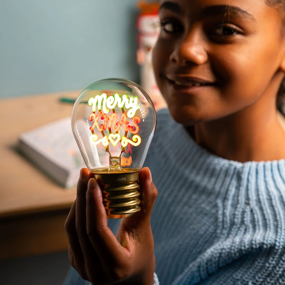 Legami - Merry Noel Noel Light Bulb Table Lamp - Bulb Fiction