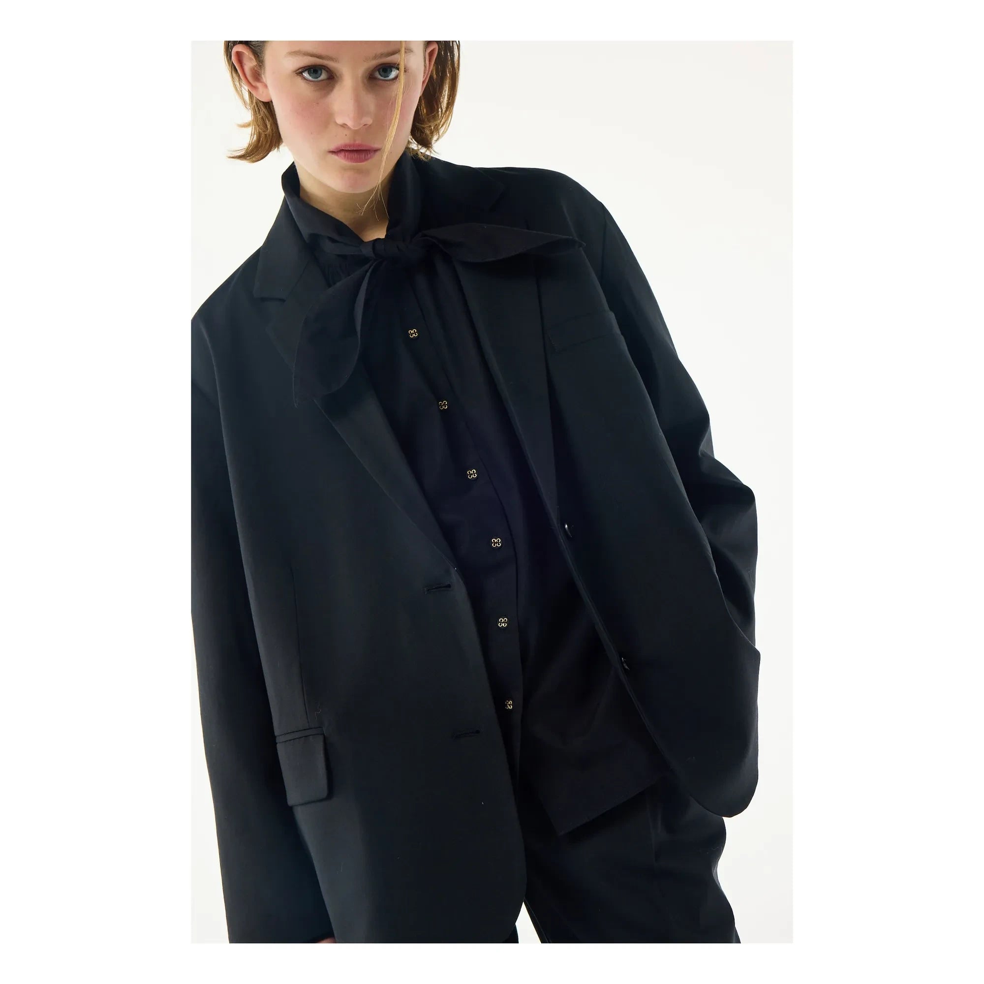 BELLEPIECE - Tailoring London Pure Wool Blazer | Black