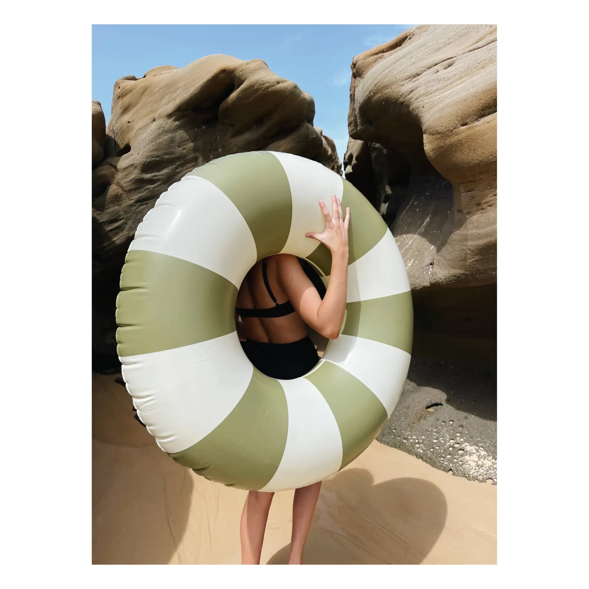 Petites Pommes - Céline Inflatable Ring | Khaki