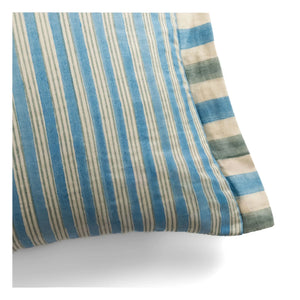 Le Monde Sauvage - Nebula cushion | Blue