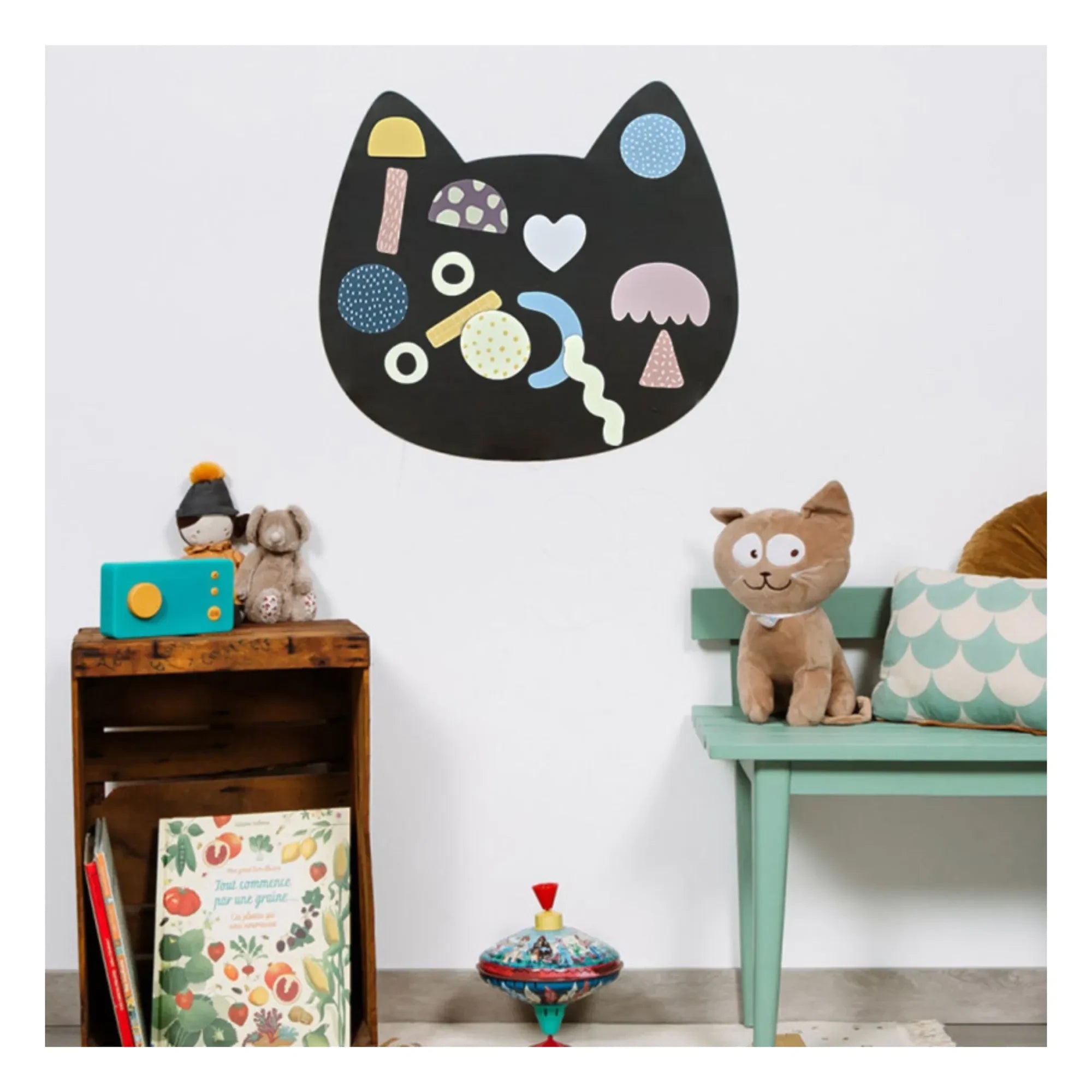 Ferflex - Magnetic Board with Cat and 21 Geometric Shapes Set