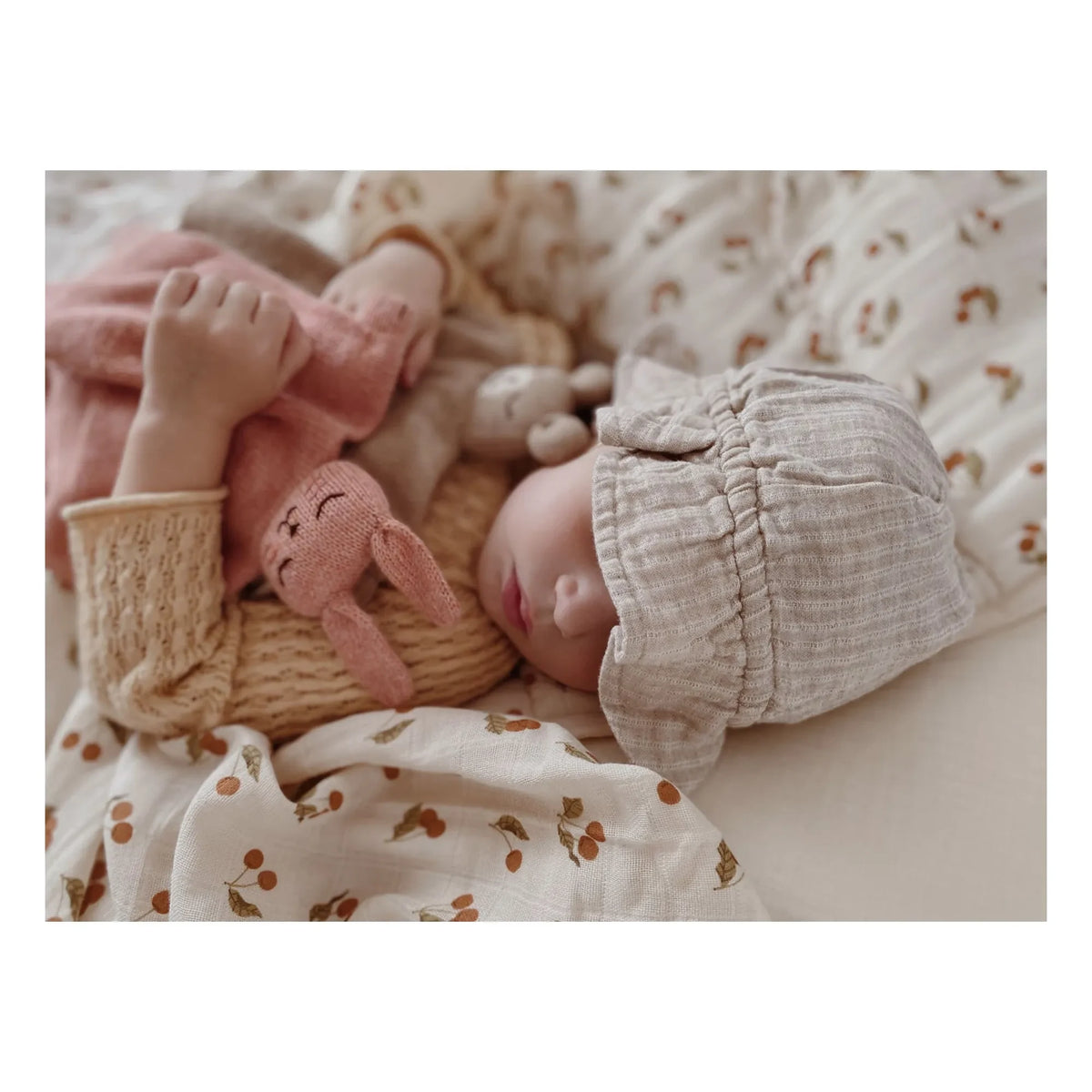 Main Sauvage - Alpaca Bunny | Pink