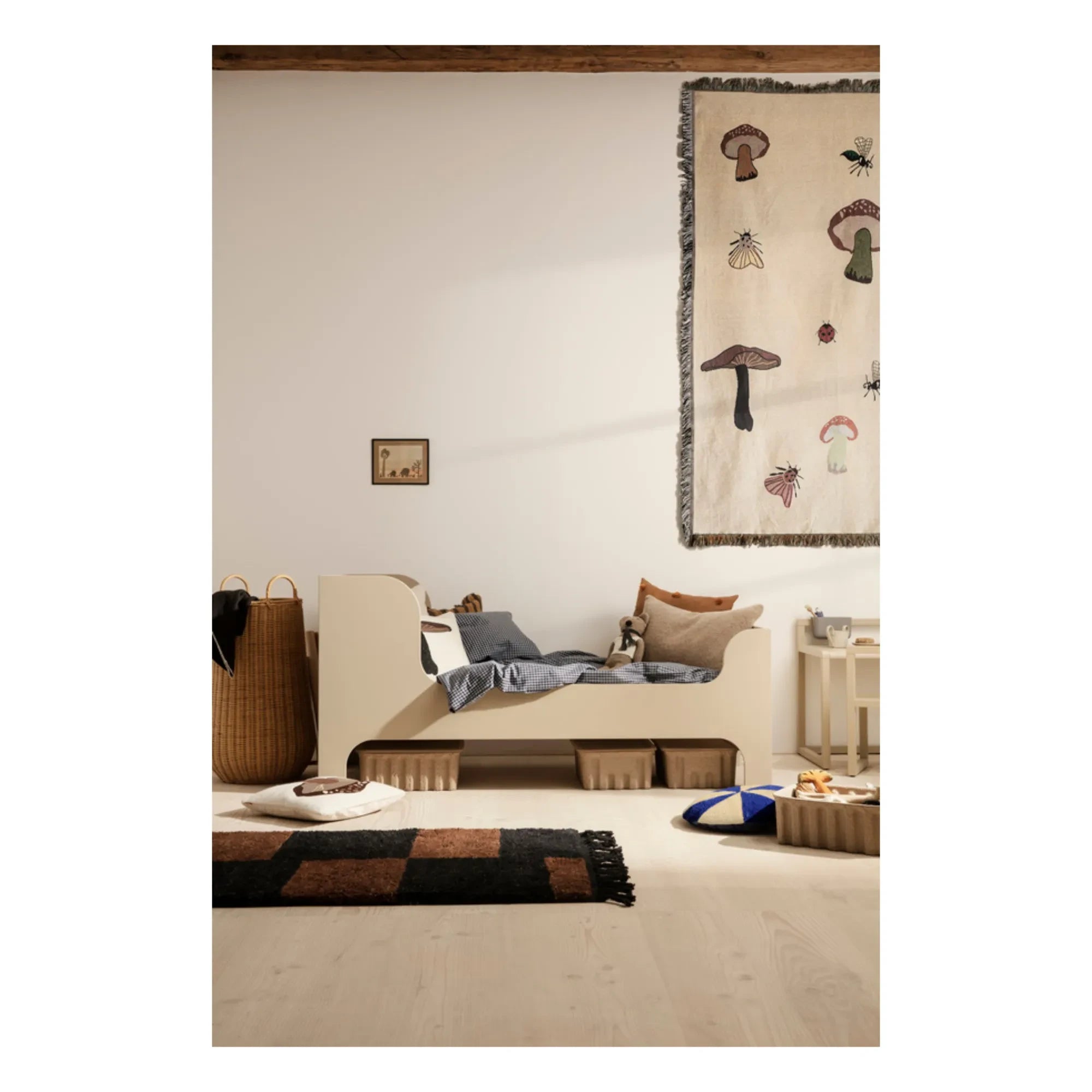 Ferm Living Kids - Sill Junior Bed | Cream