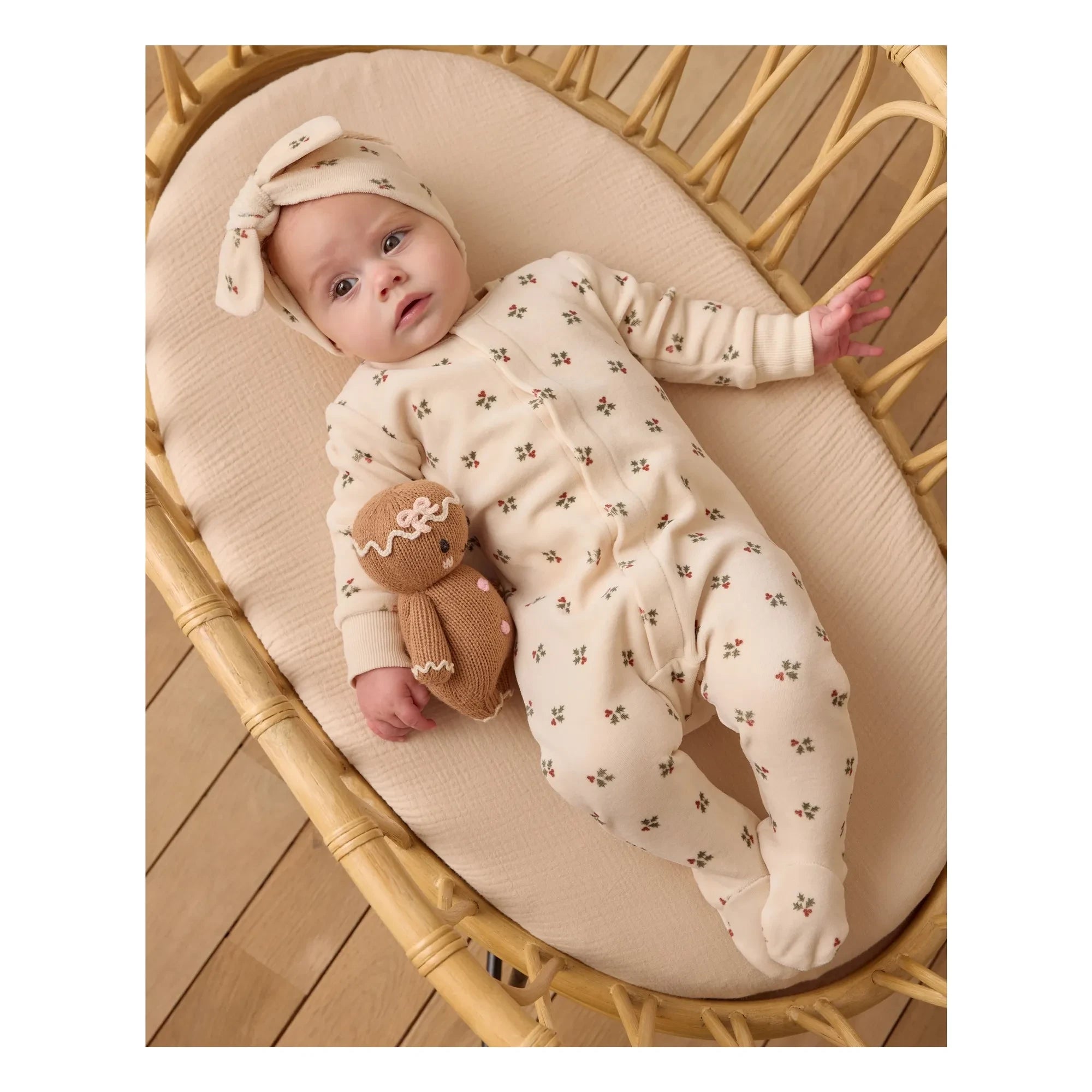 Quincy Mae - Holly Berry bow headband | Ecru