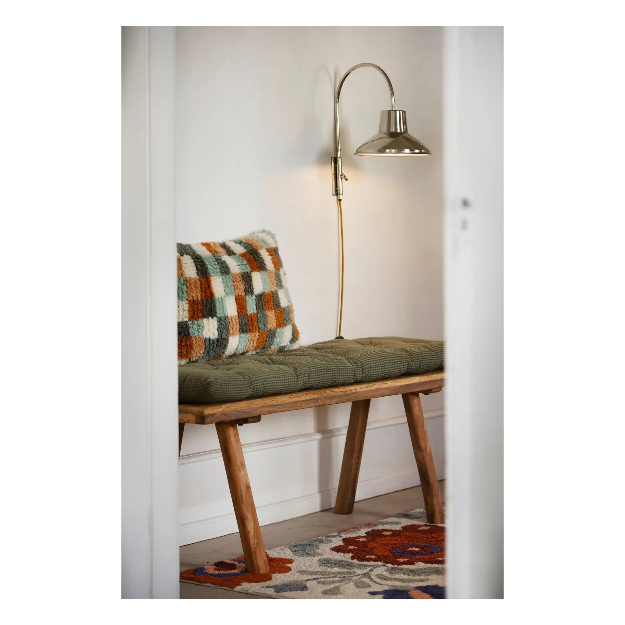 Madam Stoltz - Metal Wall Lamp | Steel