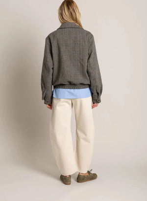 Smallable Woman - Jean Barrel London | Ekru