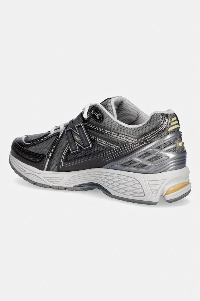New Balance 1906 Sneakers