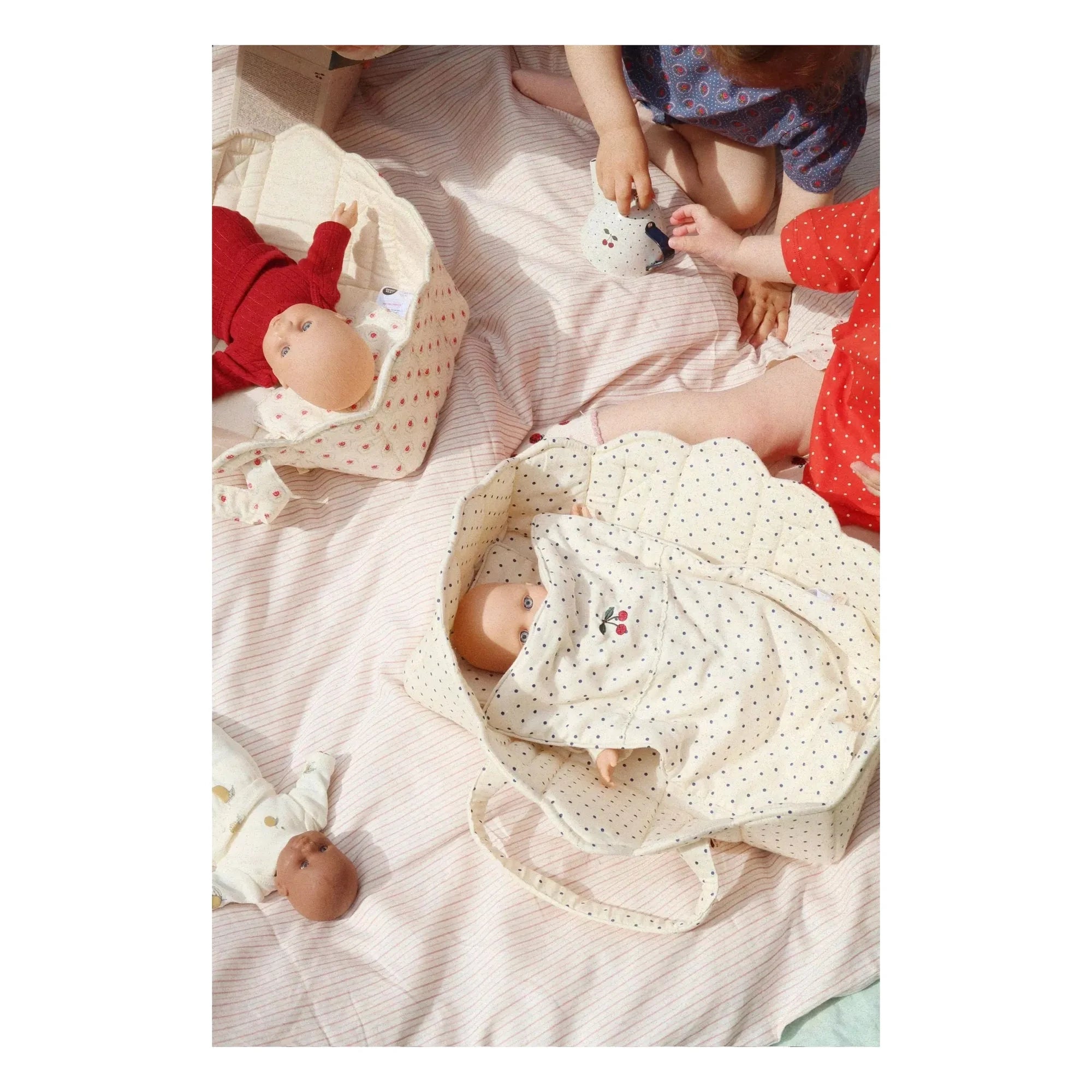 Konges Sløjd - Mirage Baby Crib | Ecru