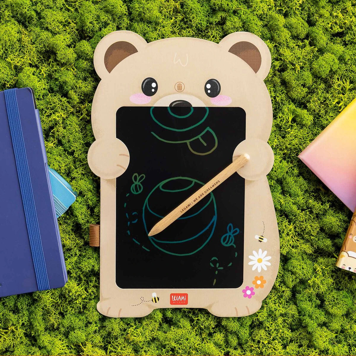 Legami - Teddy Bear Portable LCD Drawing Board in Cardboard - Magic Sketch Board