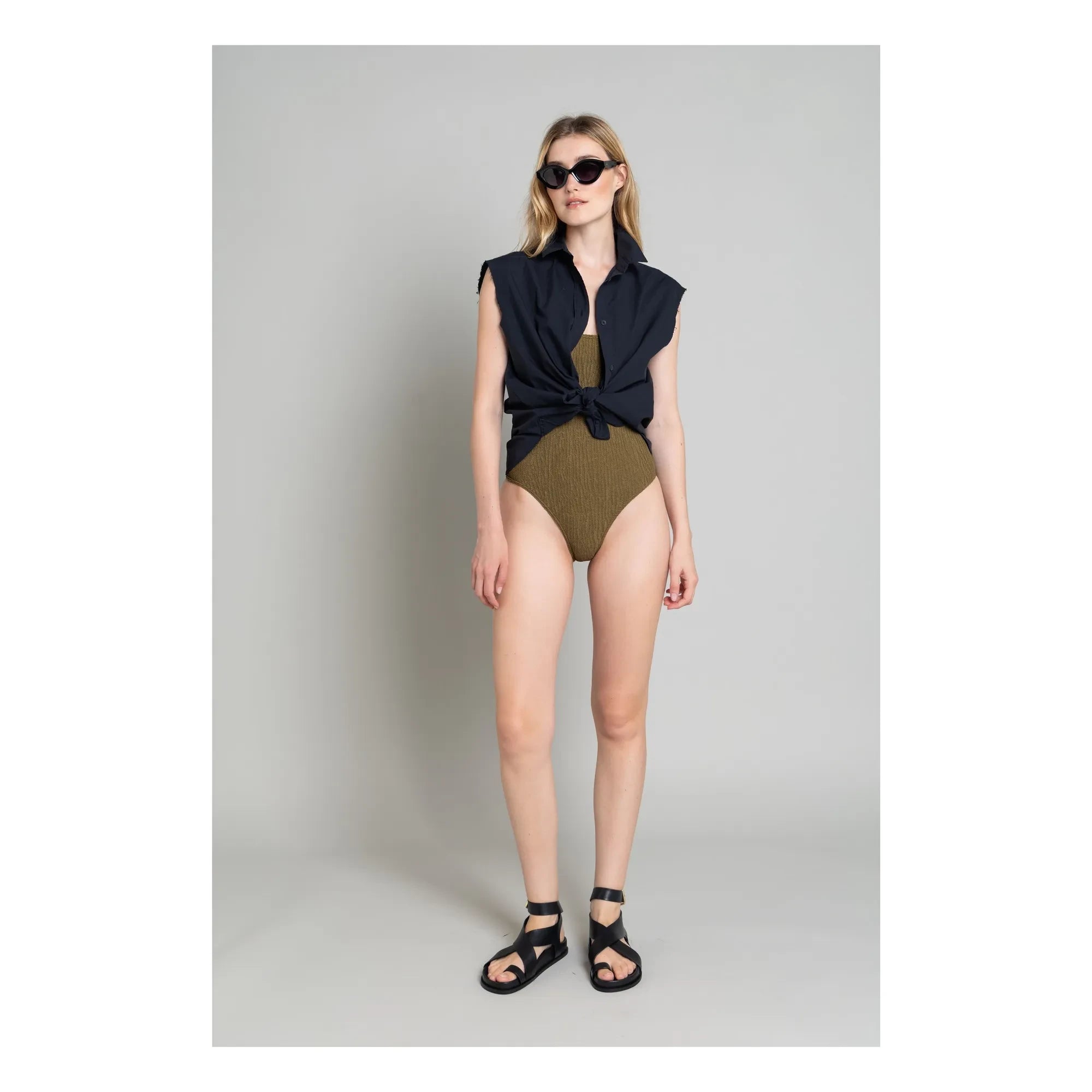 Smallable Woman - Laura Sleeveless Shirt | Black