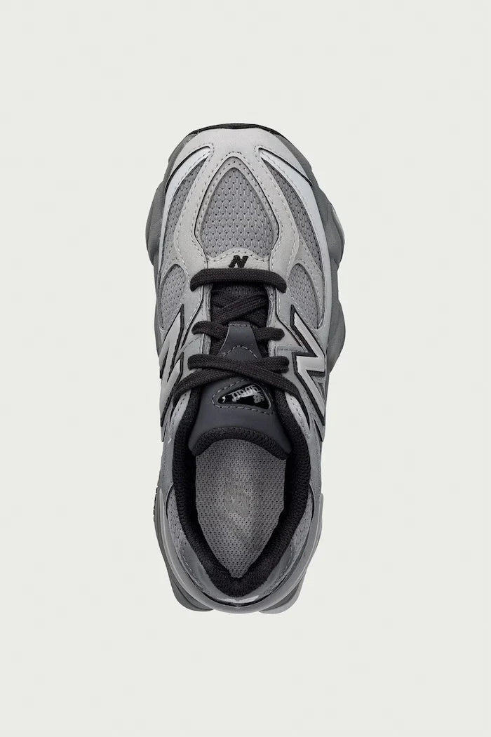 New Balance 9060 çocuk spor ayakkabısı