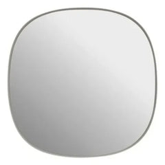 Muuto - Framed Wall Mirror 40x40 cm | Light Gray