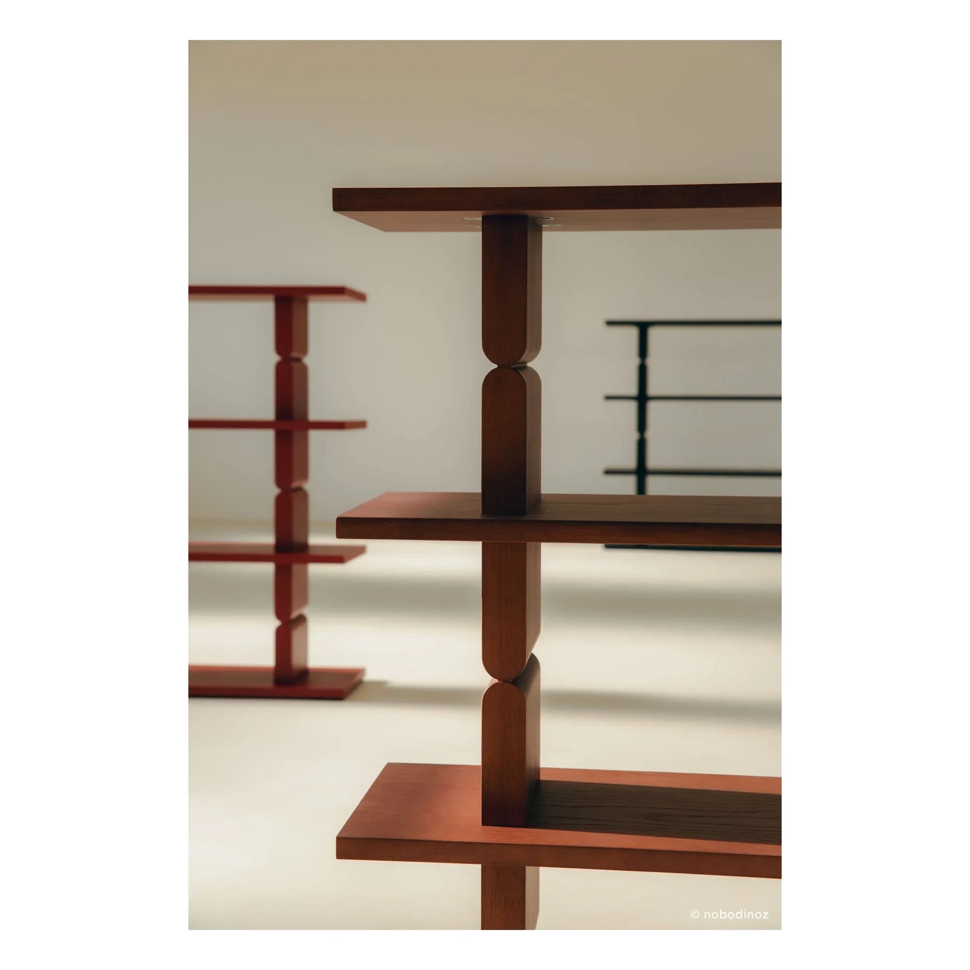 Nobodinoz - Noon painted wooden bookshelf | Red Brown