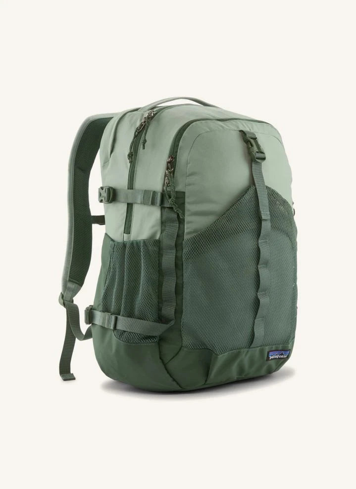 Patagonia - Refugio Day Pack 30L Backpack | Green