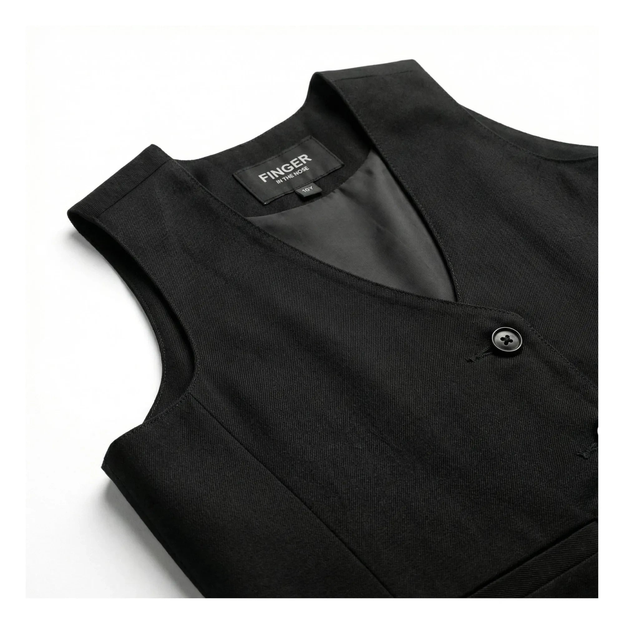 Finger in the Nose - Marta Vest | Black