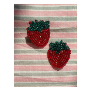 Konges Sløjd - 2-Piece Strawberry Stick Set | Red