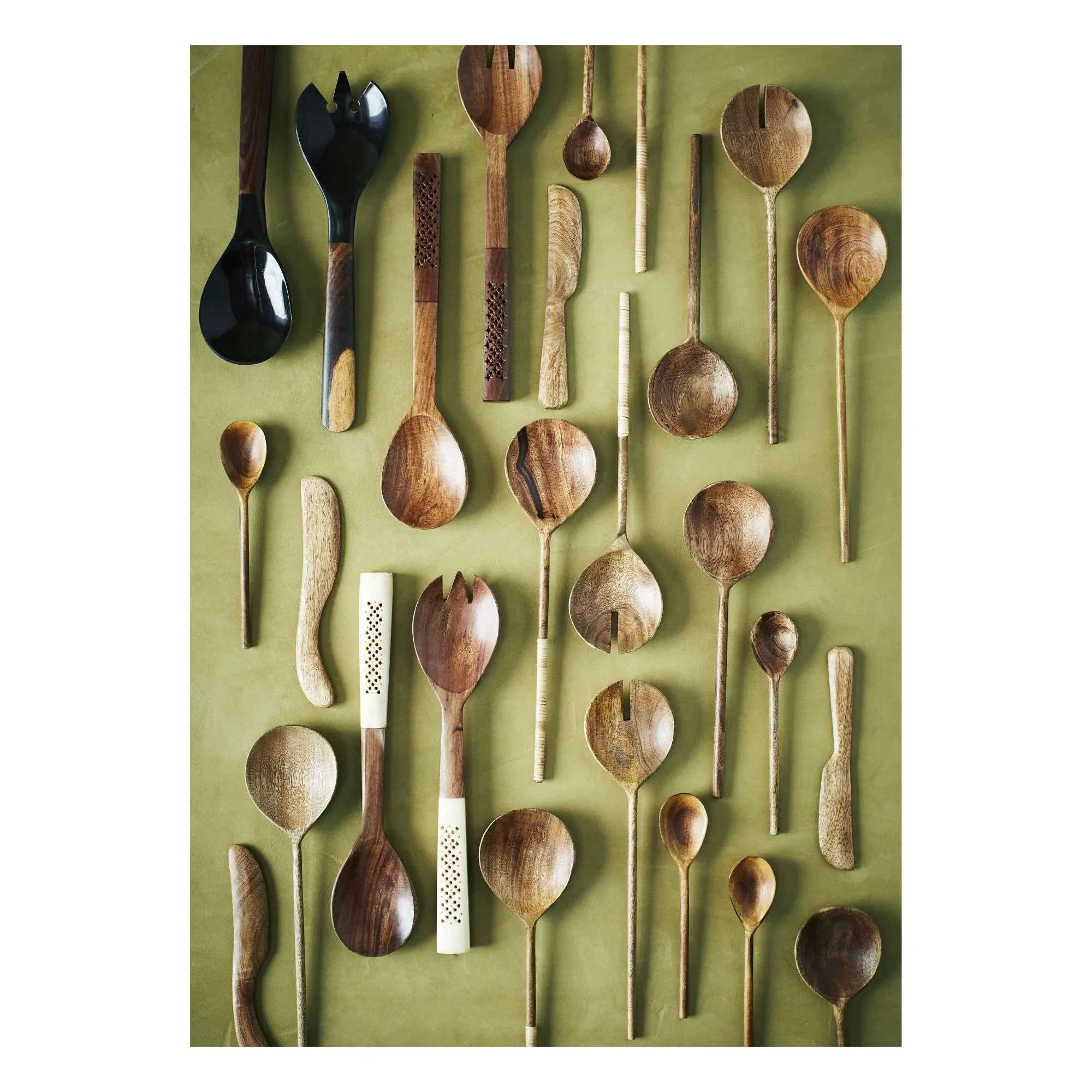 Madam Stoltz - Mango Wood Salad Serving Set