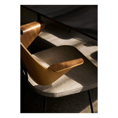 & Tradition - RFH RD7 Chair, Robin Day | Dark Gray