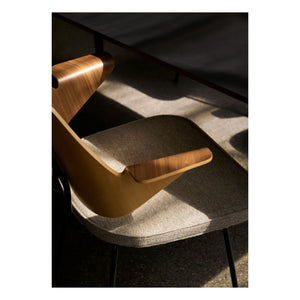 & Tradition - RFH RD7 Chair, Robin Day | Dark Gray