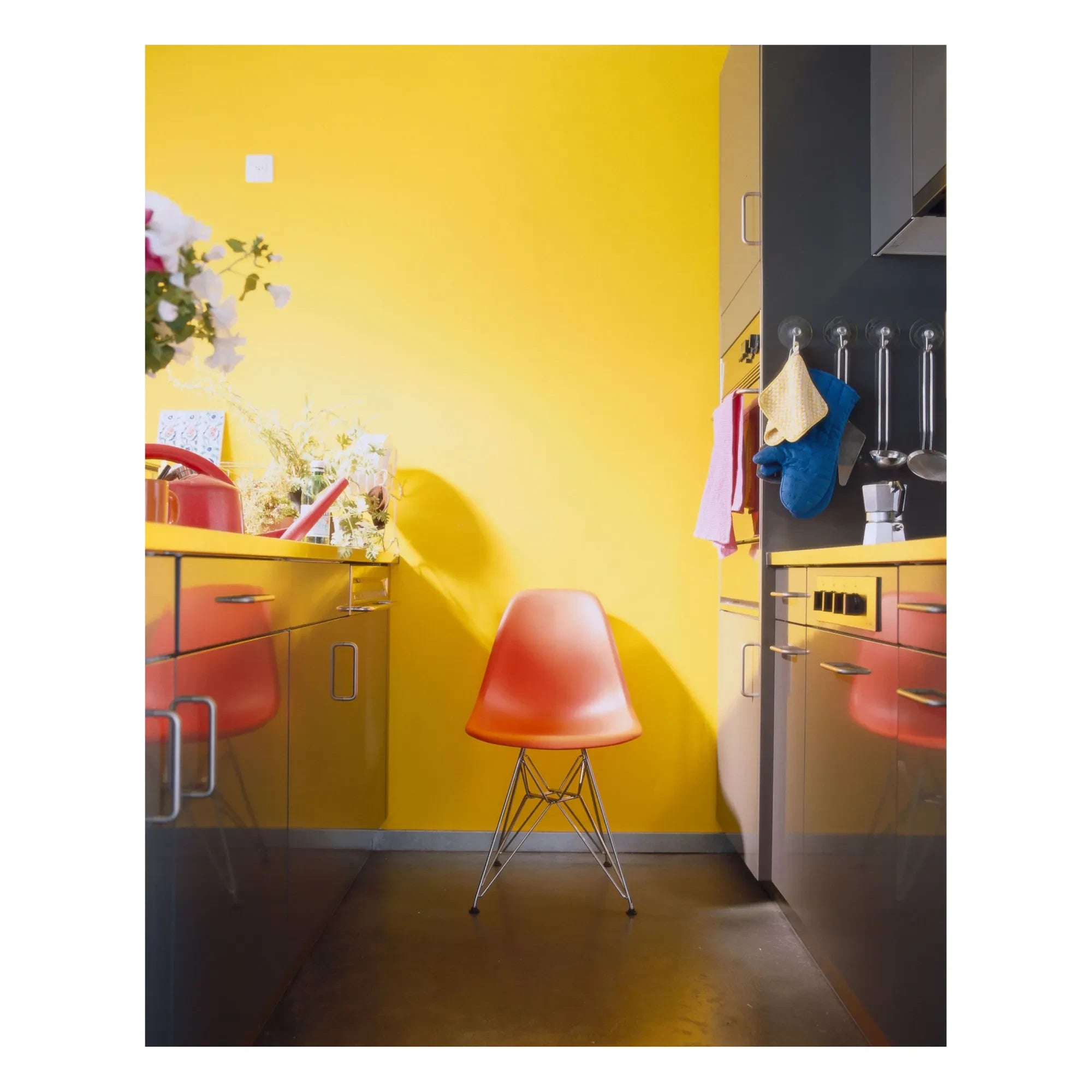 Vitra - DSR Plastic Chair - Chrome Frame - Charles & Ray Eames | Scarlet