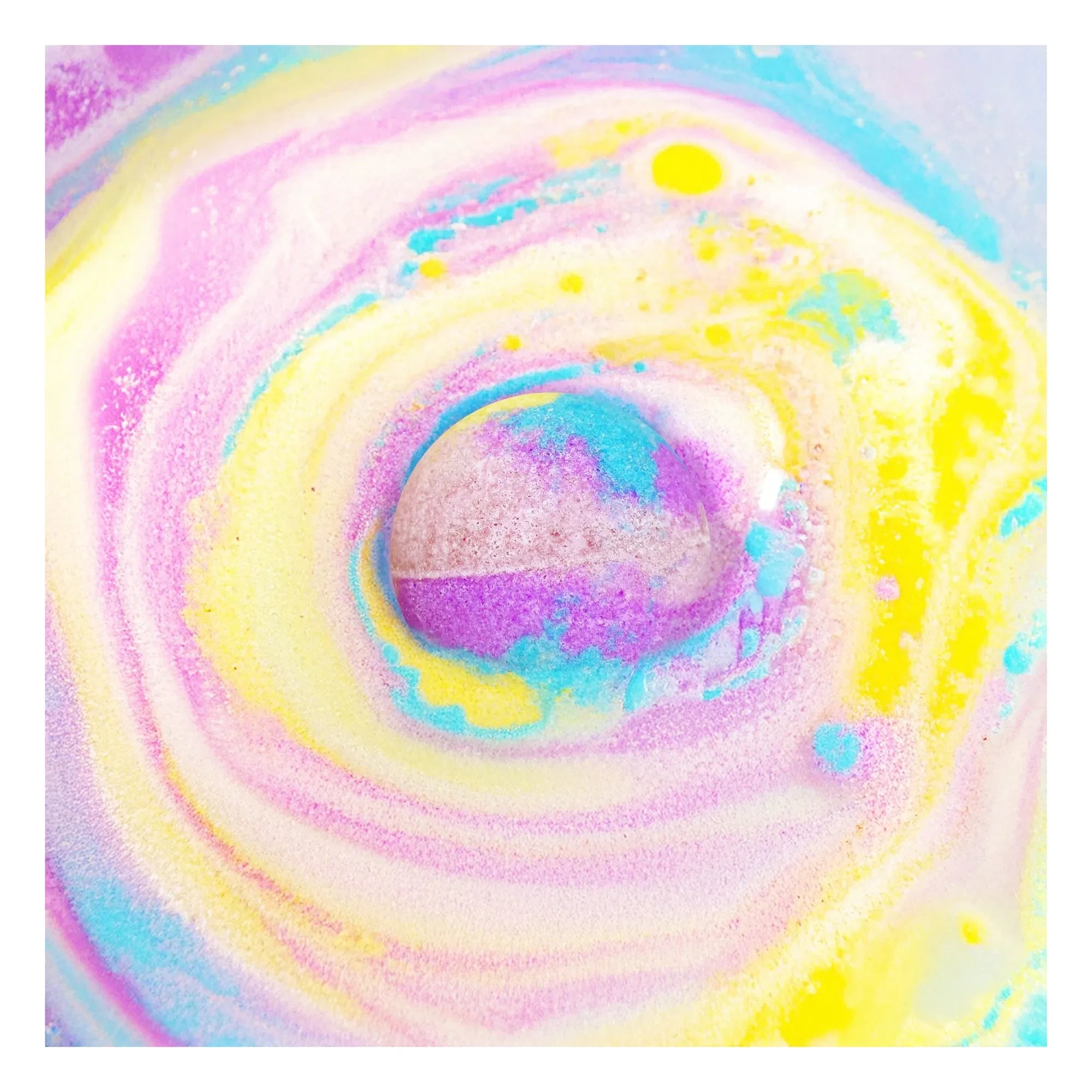 Inuwet - Ice Cream Gum Bath Bomb - 120 g