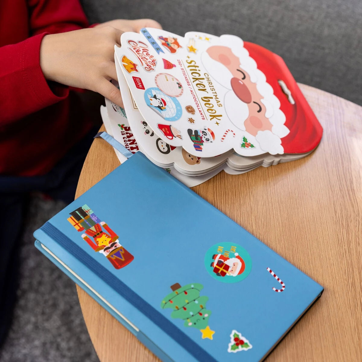 Legami - Christmas Sticker Book