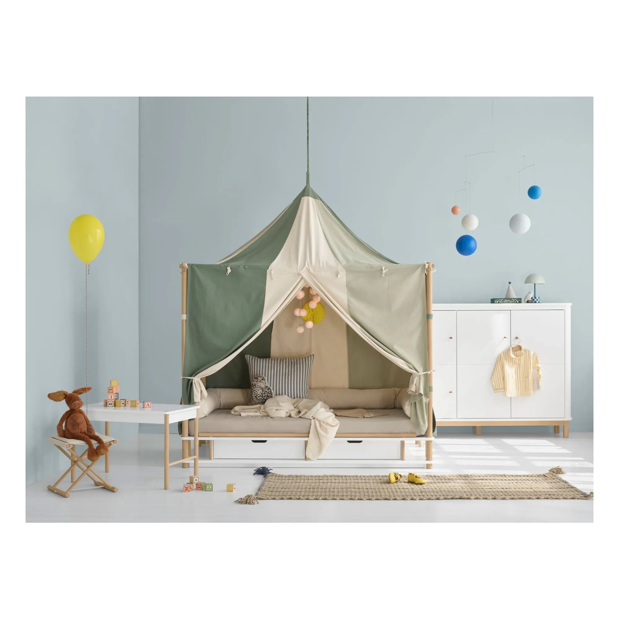 Oliver Furniture - Camp Circus yatak örtüsü | Adaçayı