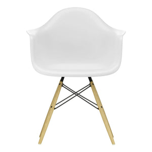 Vitra - DAW Chair - Beechwood Base - Charles & Ray Eames | White