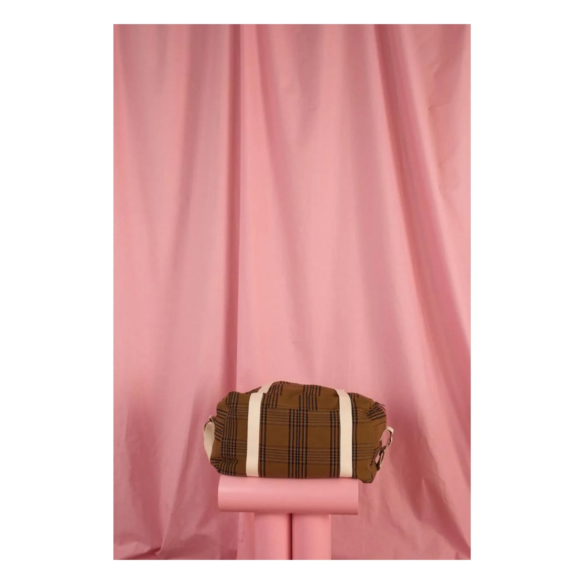 Rose in April - Raphaël Tartan baby care bag | Brown
