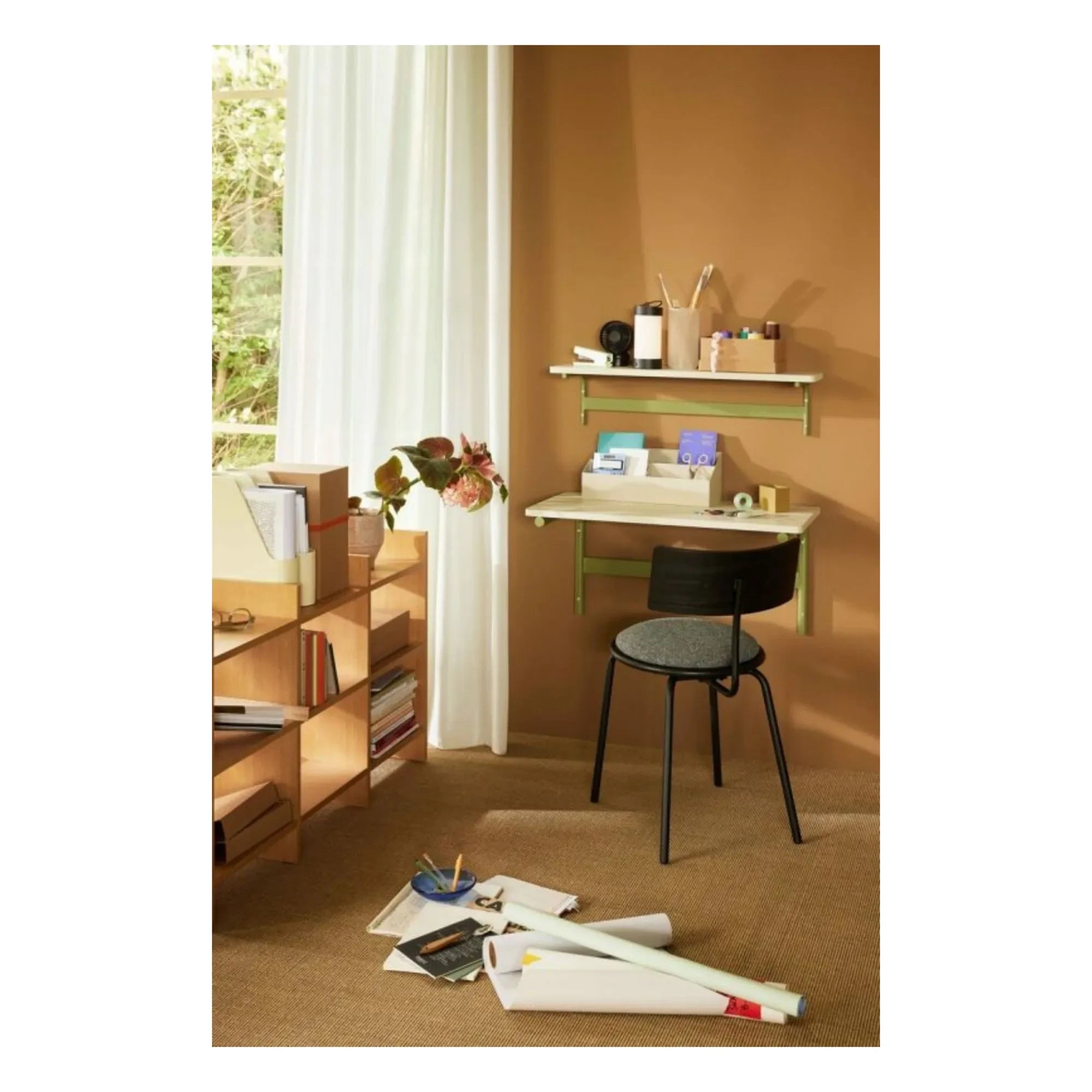 Hübsch - Koi Desk | Green