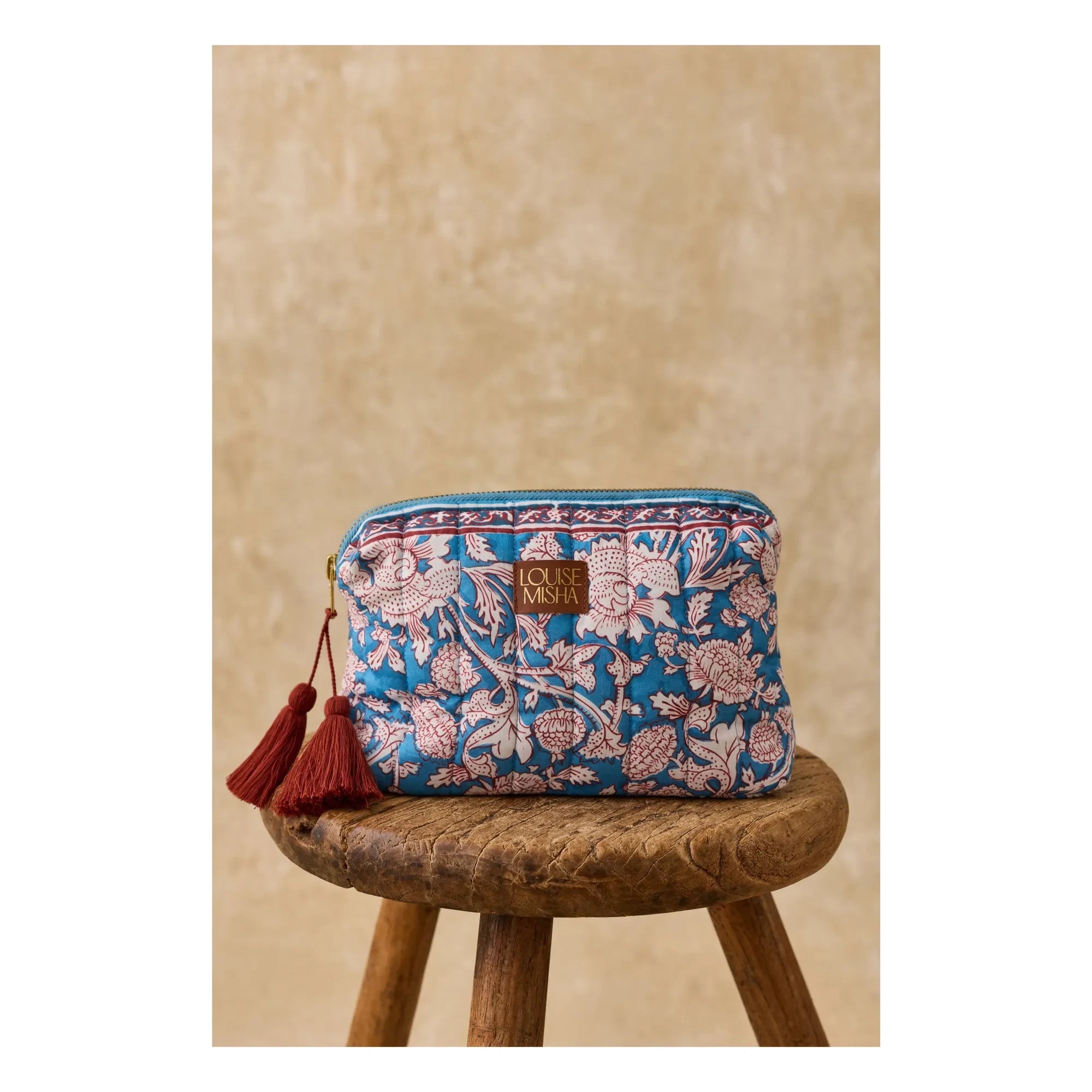 Louise Misha - Teiki travel care bag | Blue