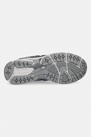 New Balance 1906 Sneakers