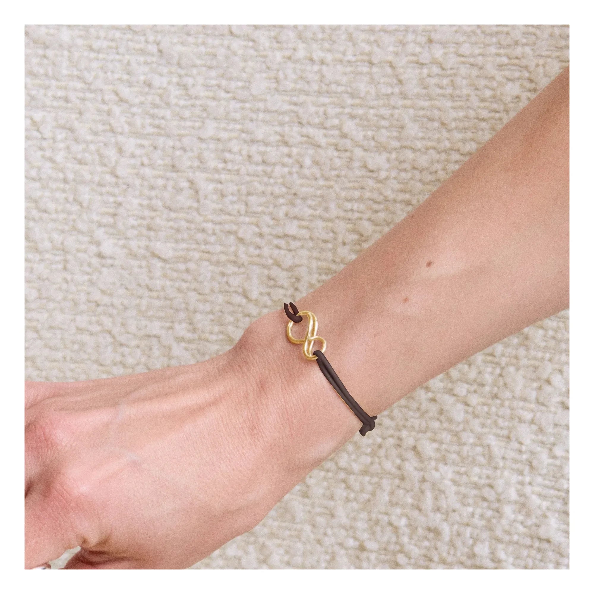 LAH - Mini-Infinity Cord Bracelet | Chocolate