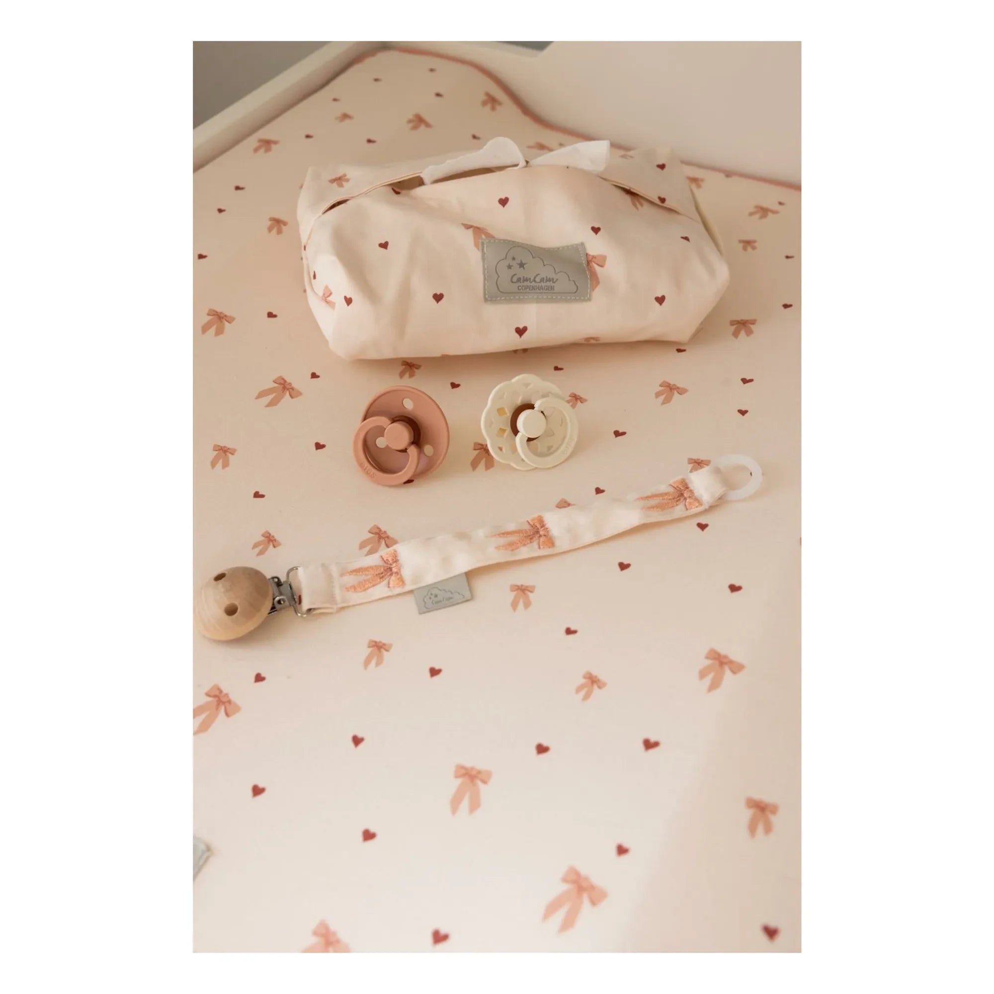 Cam Cam - Bow Pattern Changing Mat | Pink