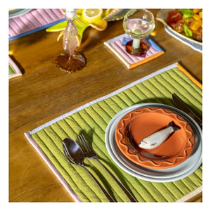 &Klevering - Quilted Piped American Tablecloths - Set of 4
