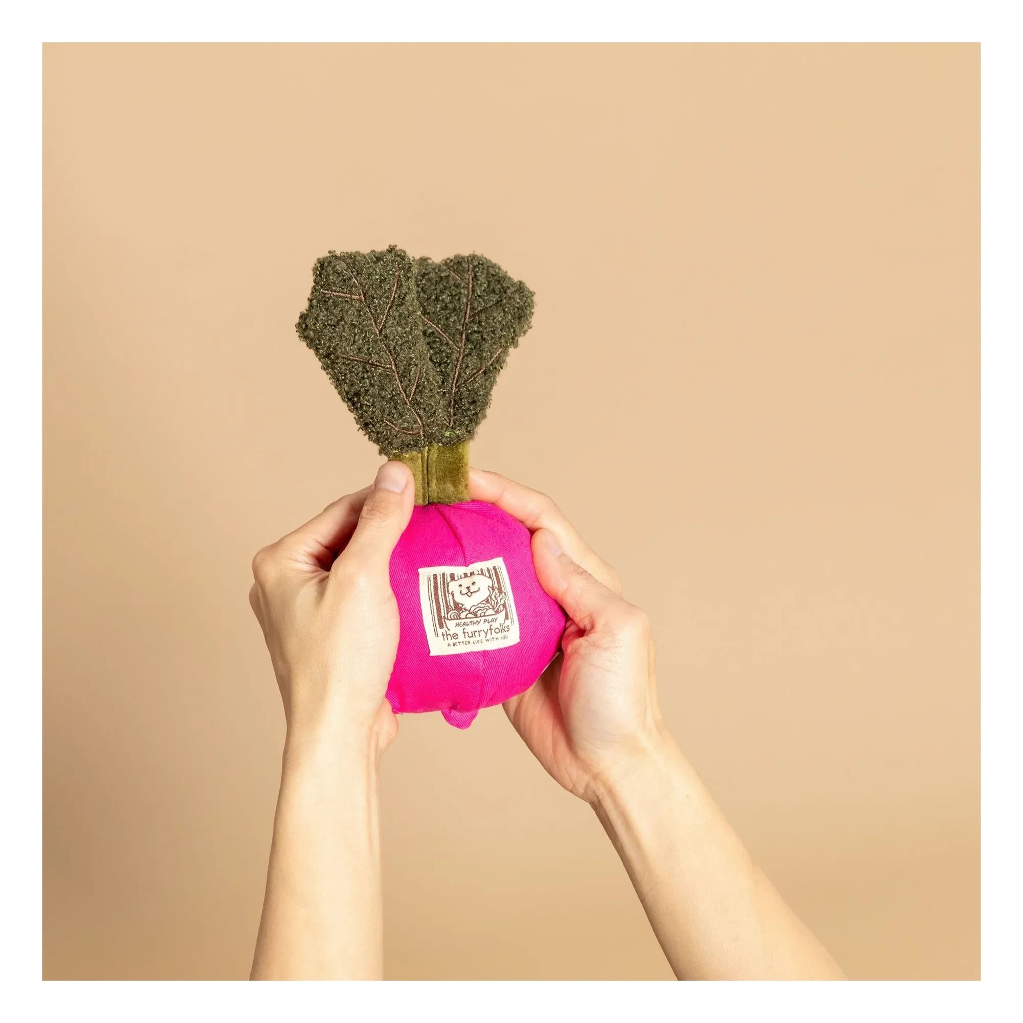 The Furry Folks - Beetroot scratching toy | Pink