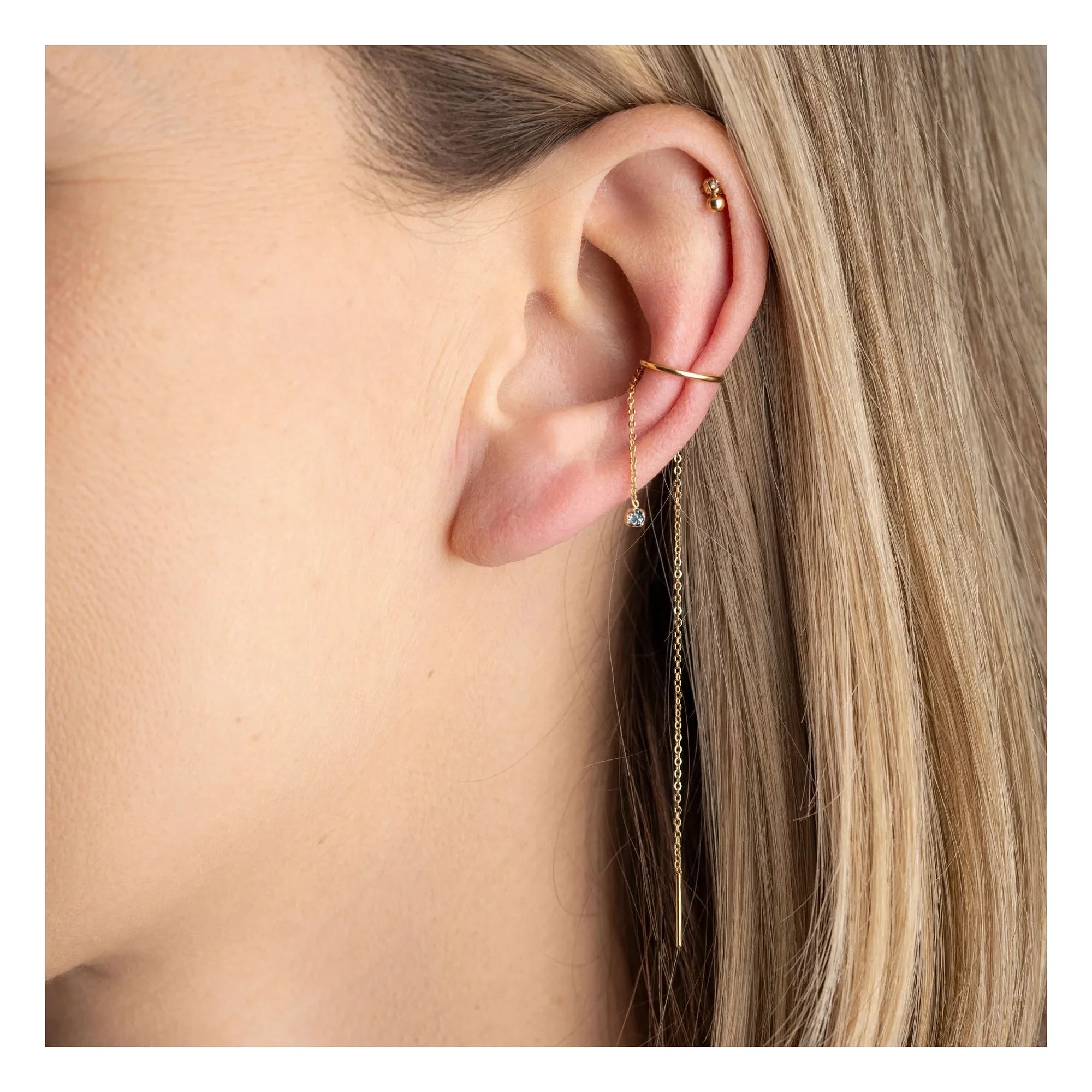 April Please - Earcuff Mael | Blue