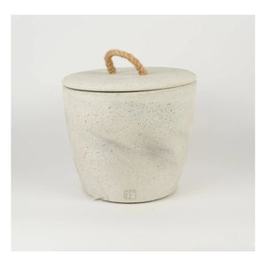 Mon Dada - Urban Garden Outdoor Candle, Lid, Neutral Scent | Gray
