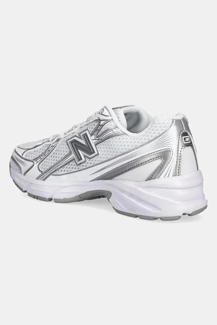 New Balance 740 Sneakers