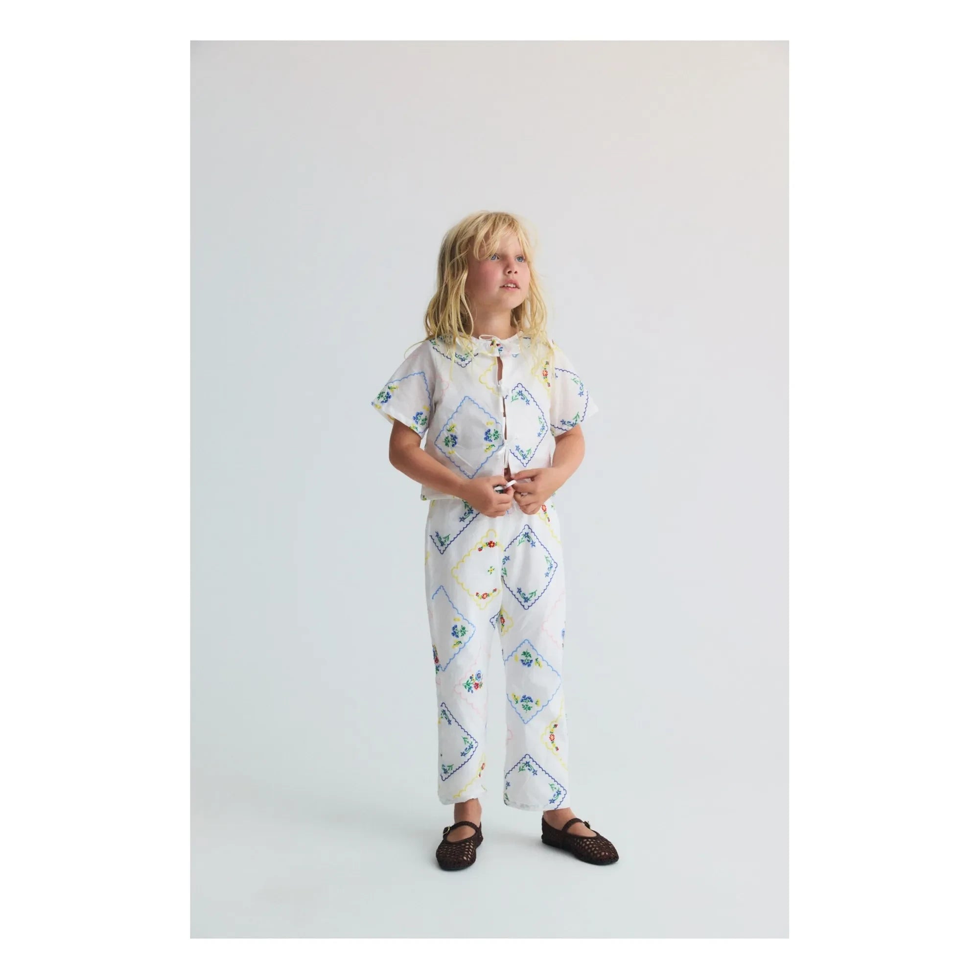 the new society - Floral Tulip Embroidered Tie-up Blouse | White