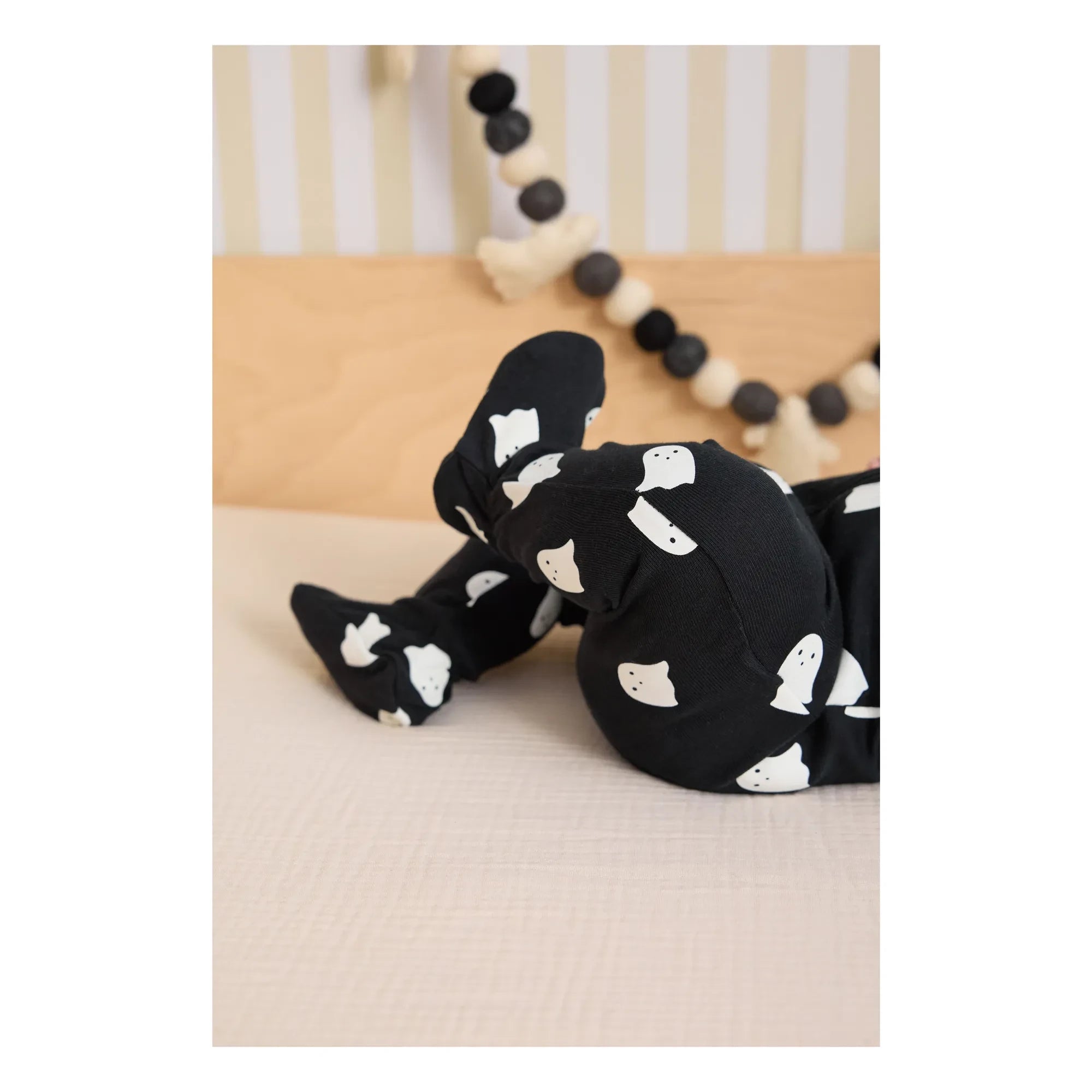 Petit Lem - Bioluminescent Ghost Footed Pajamas | Black