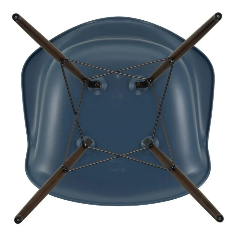 Vitra - DAW Chair - Maple Base - Charles & Ray Eames | Navy Blue