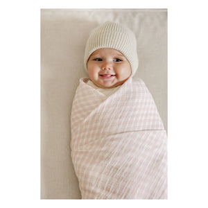 Soft Spot - Organic cotton swaddle with rose water | Pale Pink